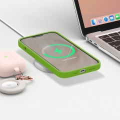 Husa iPhone 13 Pro Casey Studios Premium Soft Silicone - Acid Green Acid Green