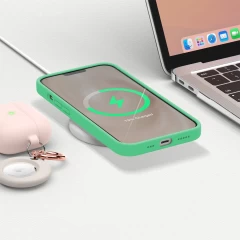 Husa iPhone 13 Pro Casey Studios Premium Soft Silicone - Emerald Emerald