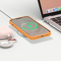 Husa iPhone 13 Pro Max Casey Studios Premium Soft Silicone - Nectarine Nectarine