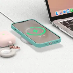 Husa iPhone 13 Casey Studios Premium Soft Silicone Turqoise