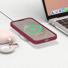 Husa CASEY STUDIOS™ pentru iPhone 13 Mini, Soft Silicone Premium, Microfibra in Interior, de Protectie, Ultra Slim, pentru Incarcare Wireless, Margini Ridicate pentru Protectia Ecranului si a Camerelor Burgundy