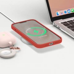 Husa CASEY STUDIOS™ pentru iPhone 13 Mini, Soft Silicone Premium, Microfibra in Interior, de Protectie, Ultra Slim, pentru Incarcare Wireless, Margini Ridicate pentru Protectia Ecranului si a Camerelor Orange