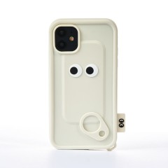 Husa iPhone 11 Casey Studios All eyez on you - Alb