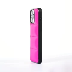 Husa iPhone 13 Pro Max Casey Studios 4 Puff - Roz Roz
