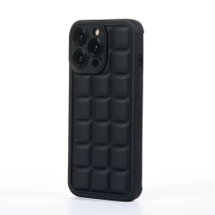 Husa iPhone 13 Pro Casey Studios Squared Up - Negru Negru