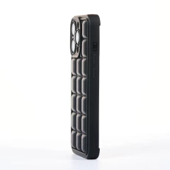 Husa iPhone 13 Pro Casey Studios Squared Up - Negru Negru