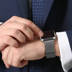 Curea Apple Watch 1/2/3/4/5/6/7/8/SE - 38/40/41 MM Milanese Dual Loop Casey Studios, Metalica Casey Studios - Silver Silver
