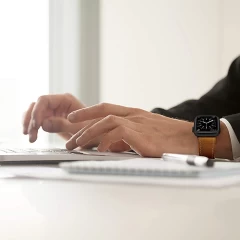 Curea Apple Watch 1/2/3/4/5/6/7/8/SE - 38/40/41 MM Premium din Piele Naturala Casey Studios Casey Studios - Maro Maro | Alb